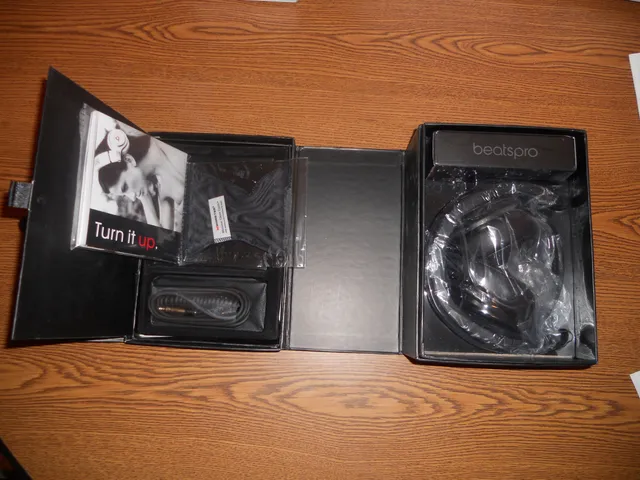beats-pro-detox-special-edition-casque-audio-professionnel-circum-auriculaire-fi image 1