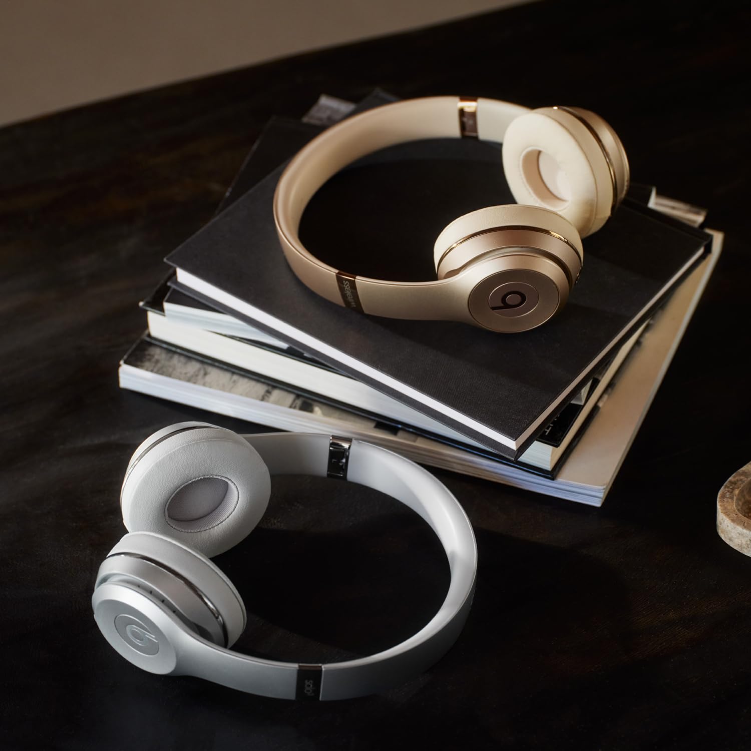 beats-solo3-wireless-casque-supra-auriculaire-bluetooth-avec-puce-apple-w1-40-h- image 2