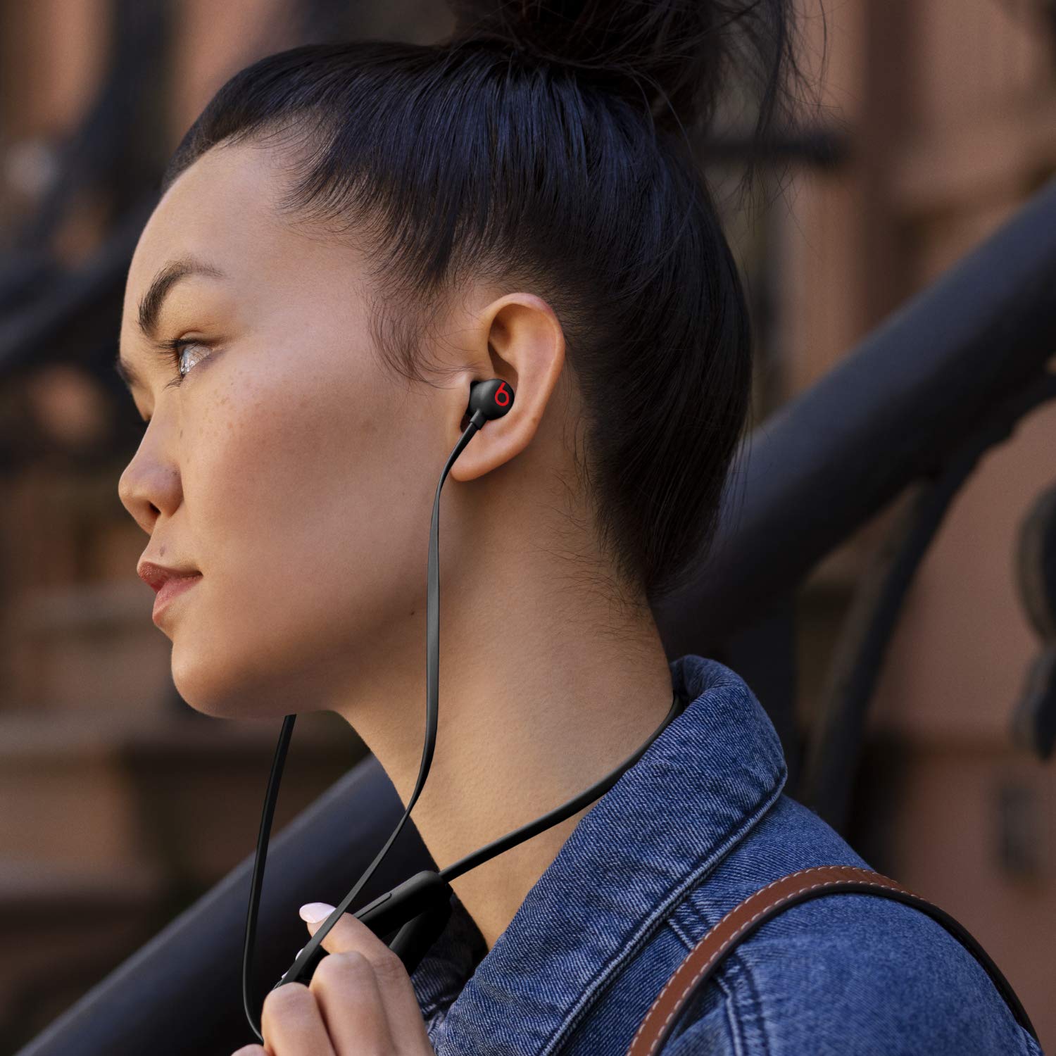 beats-flex-couteurs-sans-fil-magn-tiques-puce-apple-w1-bluetooth-classe-1-12-h-d image 2