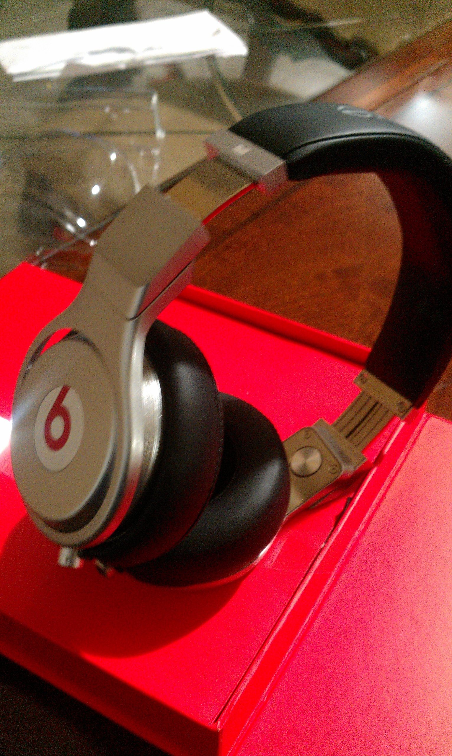 beats-pro-by-dr-dre-monster-casque-dj-filaire-circum-auriculaire-hd-noir-alumini image 3